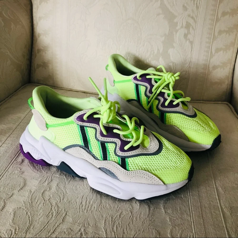 Adidas ozweego sneakers women size 6 euro 37.5